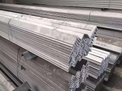 角钢